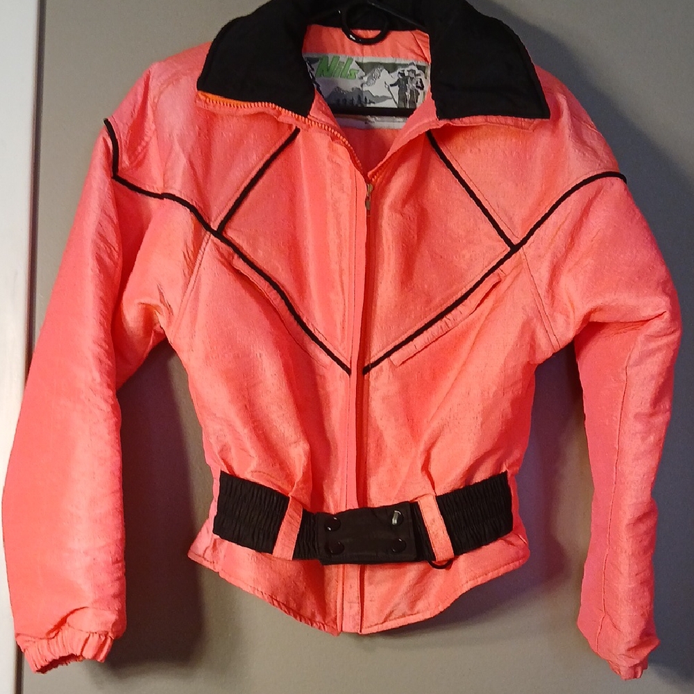 NILS Woman's Vintage  Vibrant Ski/Snowboarding Coral/Pink Bomber Jacket Small